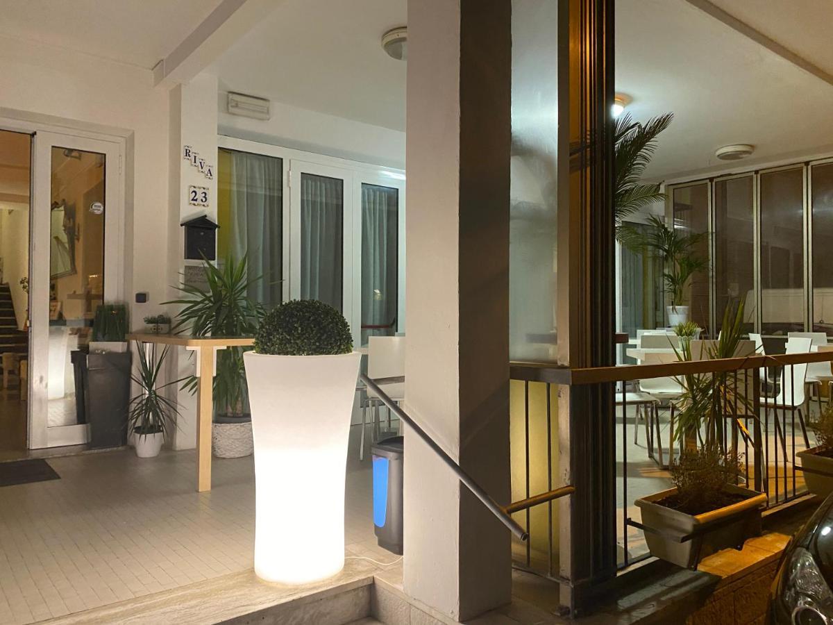 Hotel Riva Ρίμινι Εξωτερικό φωτογραφία