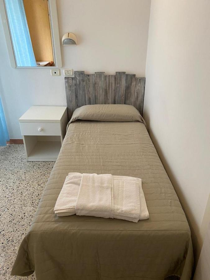 Hotel Riva Ρίμινι Εξωτερικό φωτογραφία