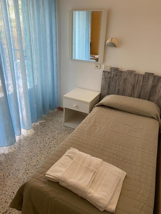 Hotel Riva Ρίμινι Εξωτερικό φωτογραφία