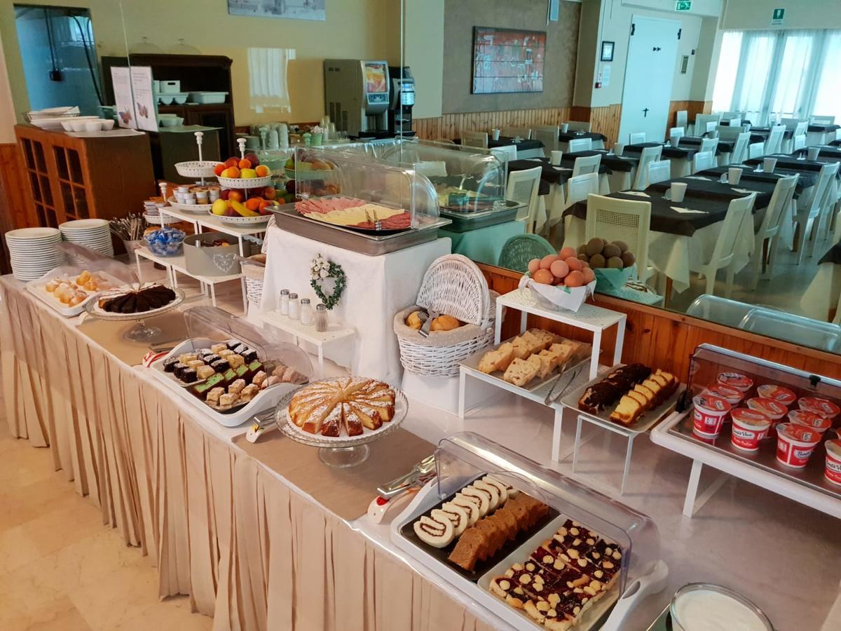 Hotel Riva Ρίμινι Εξωτερικό φωτογραφία