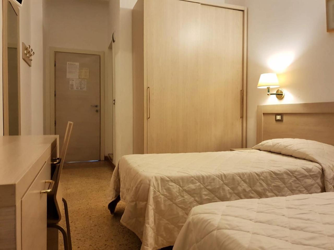 Hotel Riva Ρίμινι Εξωτερικό φωτογραφία